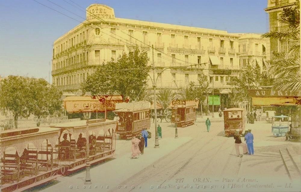 PA c- 14- Station des trams et autobus.jpg